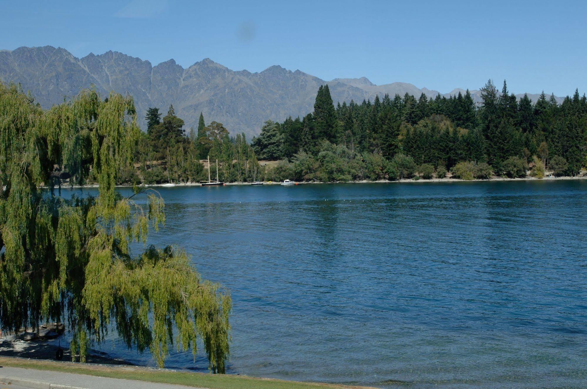 Lakefront Apartments,18 Lake Esplanade Road Queenstown Eksteriør billede